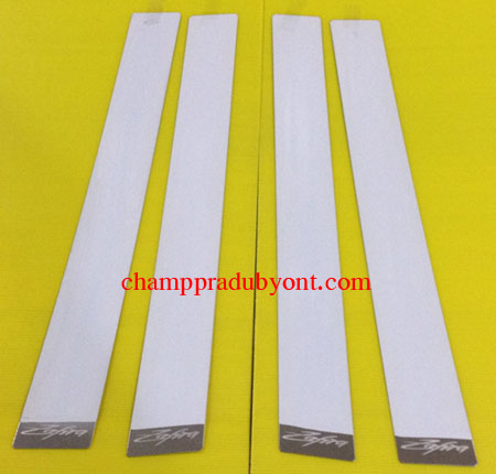 เสาประตูสแตนเลส CHEVROLET ZAFIRA 00-06