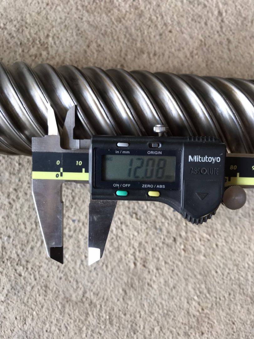 บอลสกรู โต 50 มิล ยาวเฉพาะเกลียว 258 ซม.ยาวรวม 315 ซม. 8 ปาก พิต 12 มิล