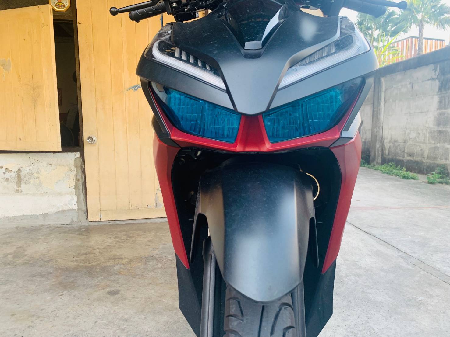 ฟิมล์ไฟหน้า Click-150i /125i ราคา200