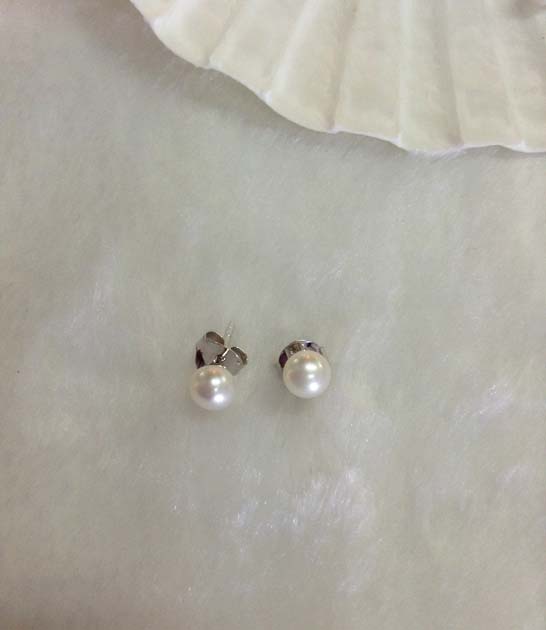 ต่างหูไข่มุกแท้ 5-5.5 มิล มุกซาลาเปา ก้านเงินแท้