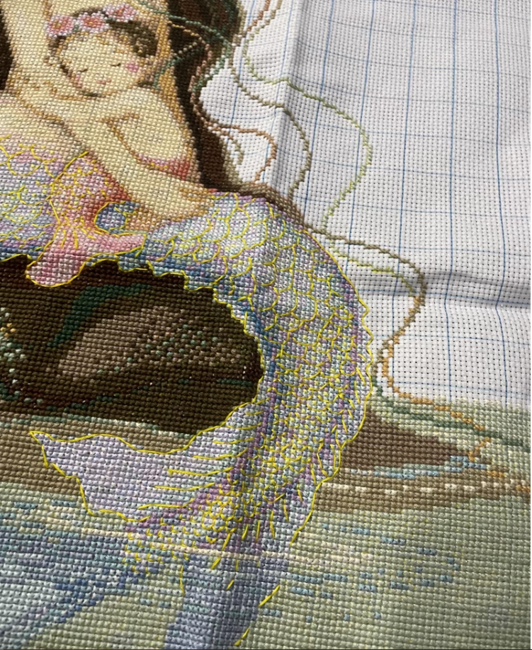 lady-1111 *สินค้าหมด* ชุดปักครอสติช ลายคุณแม่นางเงือก (ผ้า11CTพิมพ์ลาย ปักครั้งละ 3 เส้นเล็ก) ขนาด 50*65 ซม. ผ้าครอสติช 11CTพิมพ์ลายปักบนผ้า ไหมคอตตอน 34 สี ผังลาย เข็ม