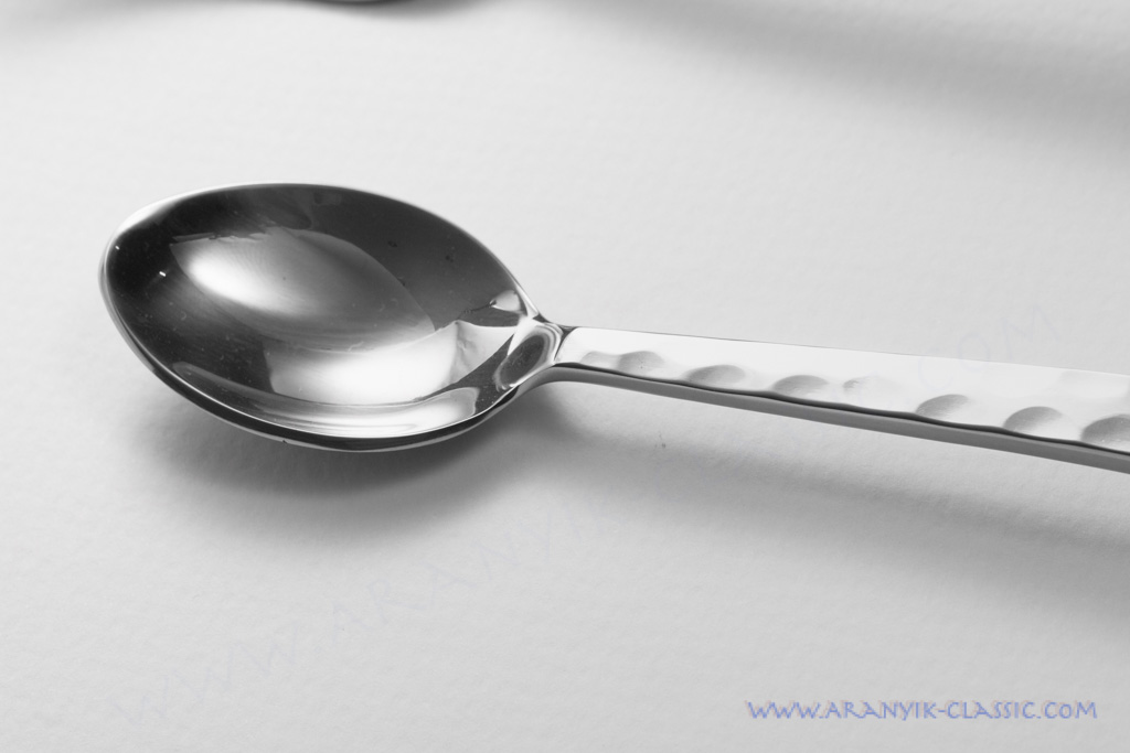 ช้อนส้อมมีด Carmillian