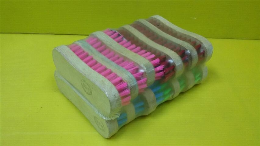 แปรงไม้สี (888)