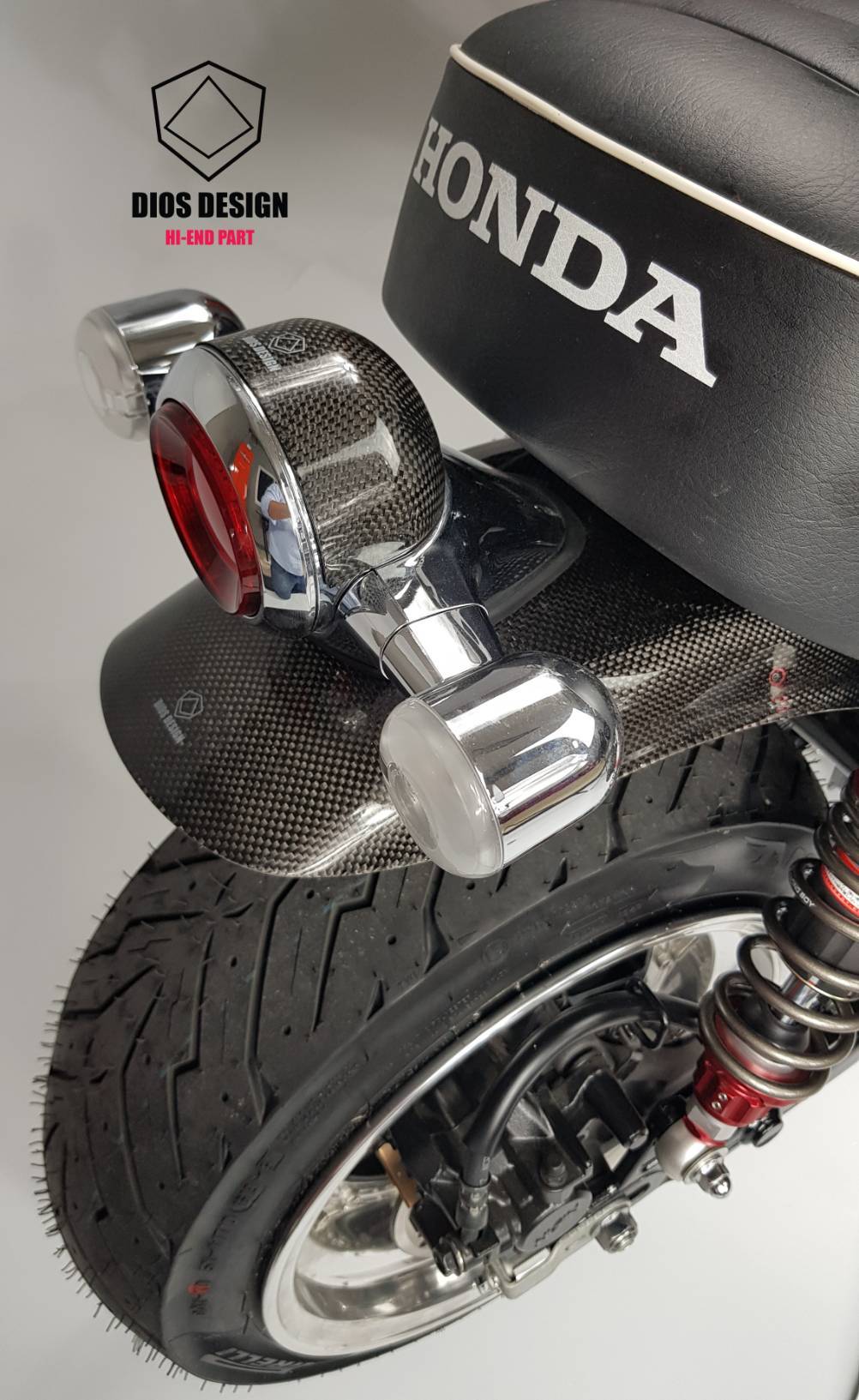 บังโคลนหลัง Dios design for honda Monkey125 เพียวคาร์บอน ราคา 2750 บาท