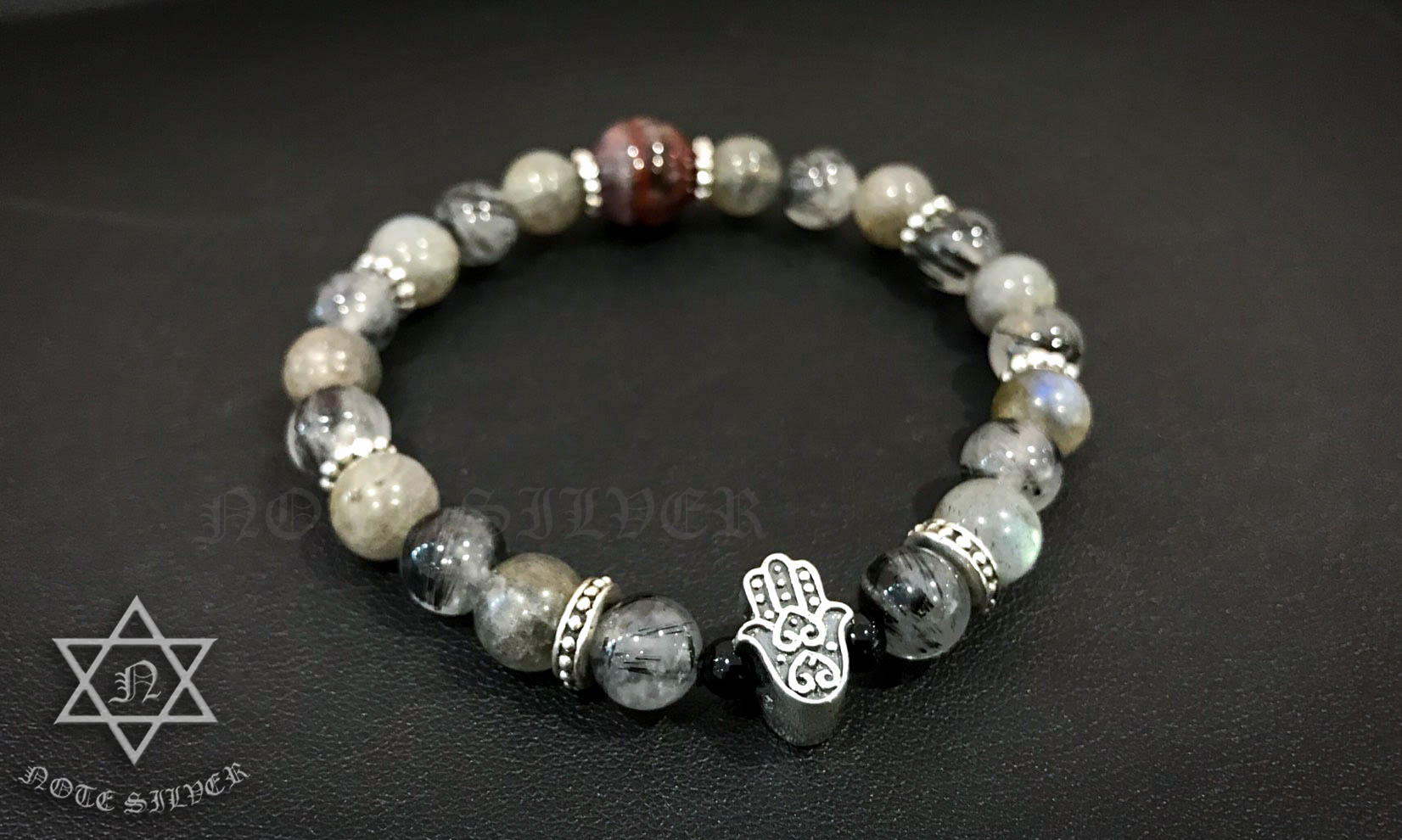 สร้อยข้อมือหินไหมดำและลาบาโดไลท์ ชาร์มมือพระเจ้า HAMSA Sterling Silver 925 NSBL2221
