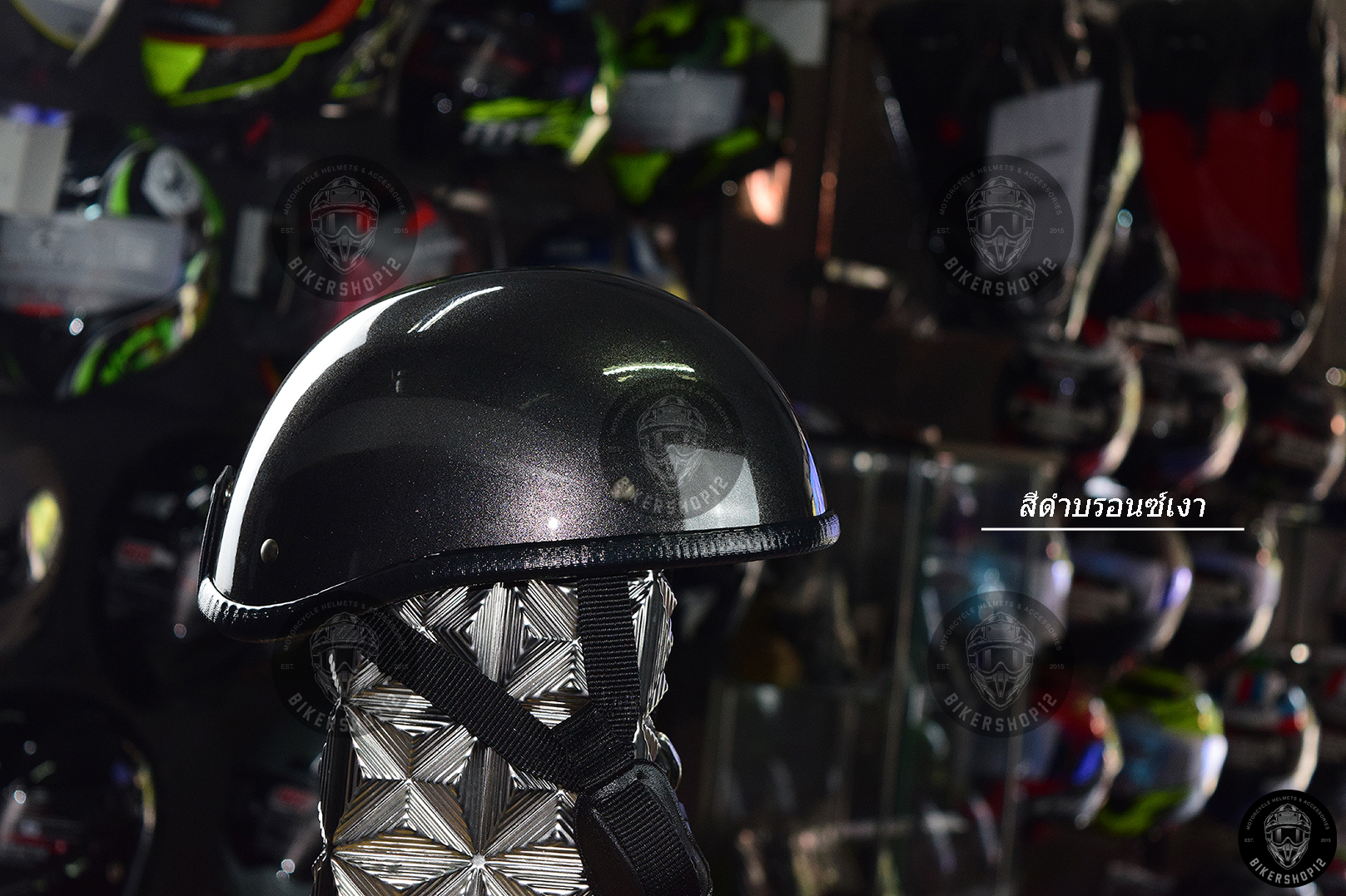 หมวกกันน็อคกะลา Chopper สีดำบรอนซ์เงา