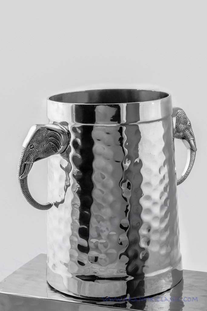 ถังแช่ไวน์ มือจับรูปช้าง ทำจากสเตนเลส ม.อรัญญิก