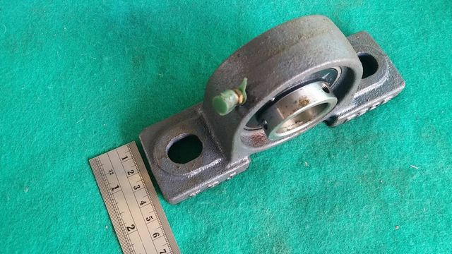 ลูกปืนตุ๊กตา FBJ made in Japan รุ่น P206