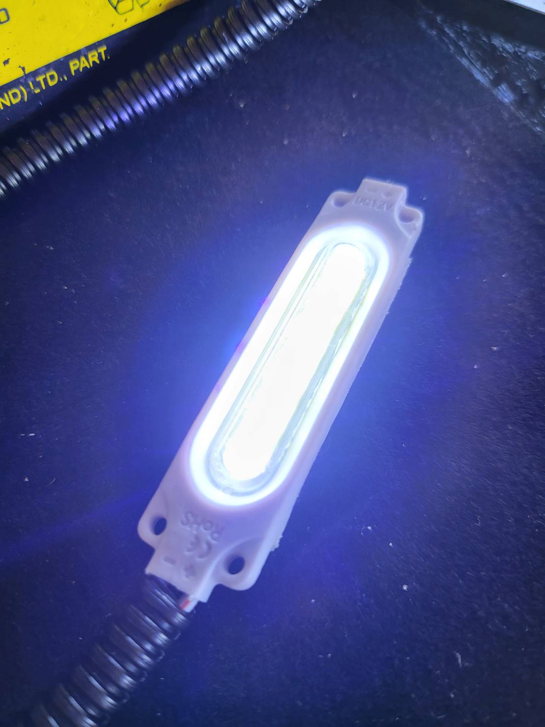 ไฟ LED ใส่ตรงฝาครอบแต่ง GIORNO สี แดง เขียว ขาว ฟ้า ม่วง ราคา250