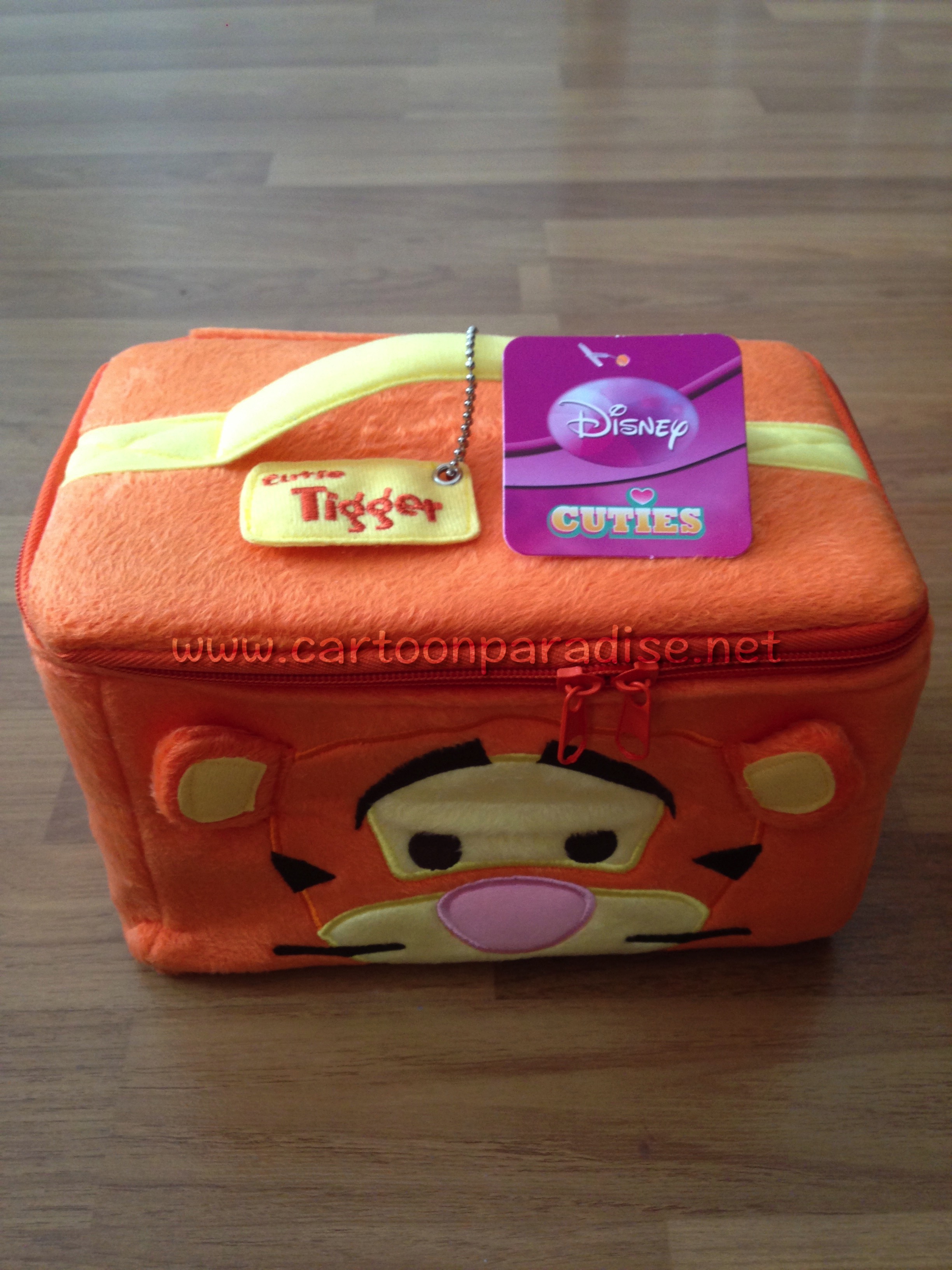Disney กระเป๋าใส่เครื่องสำอางค์ ทิกเกอร์ Tigger Cosmetic bag Orange Medium