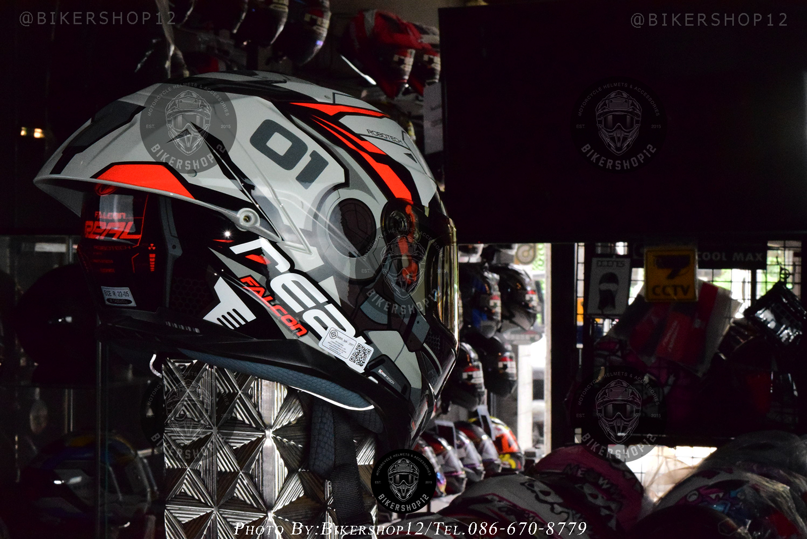 หมวกกันน็อค REAL รุ่น Falcon ลาย Robotech สี ดำ-เทา