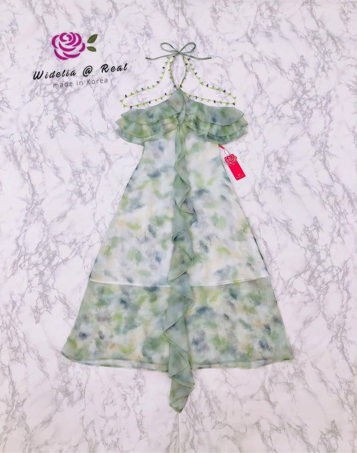 Korea Dress :: เดรสยาวตัวสวยทรงเก๋