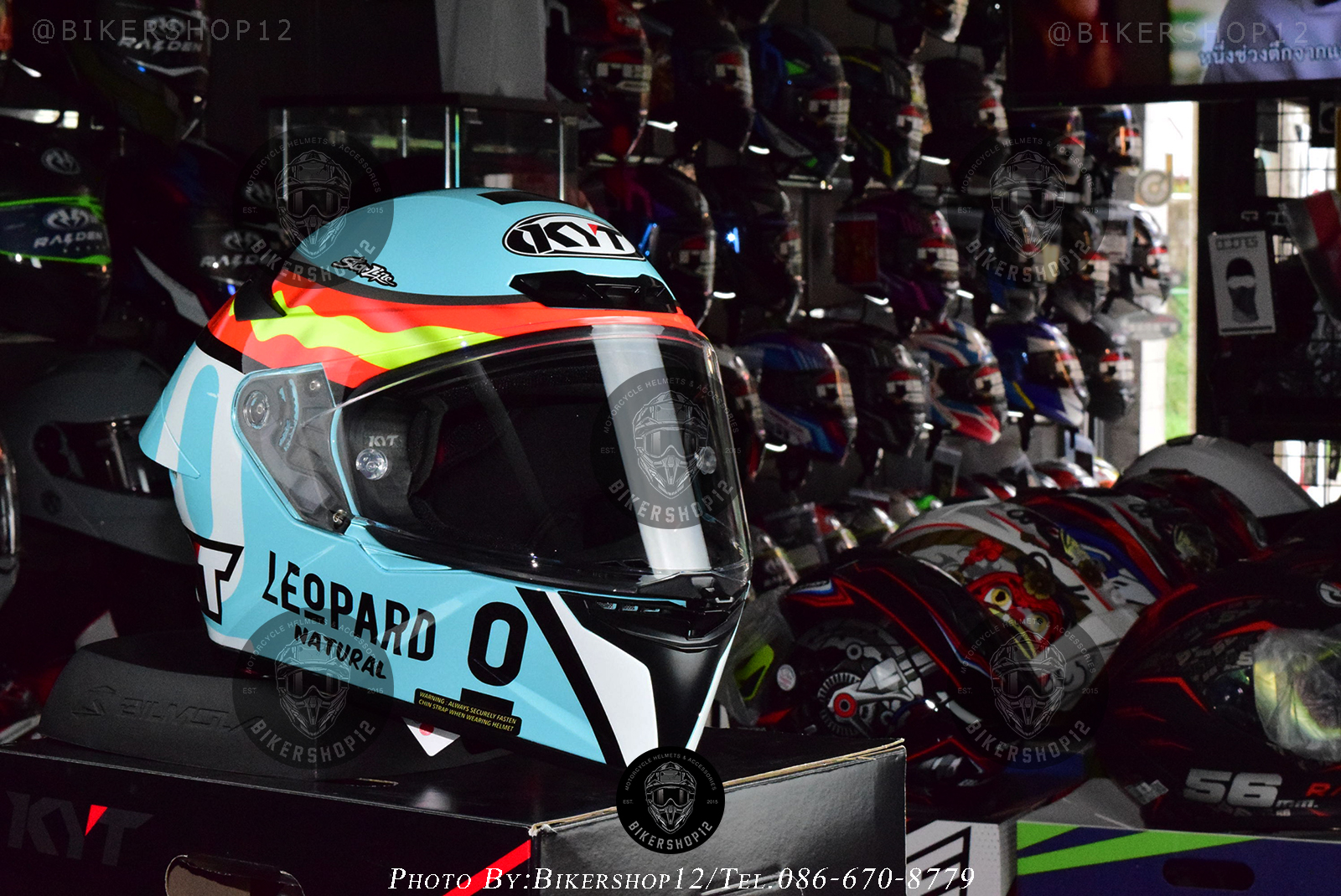 หมวกกันน็อคKYT รุ่น TT-REVO LEOPARD SPANIARD
