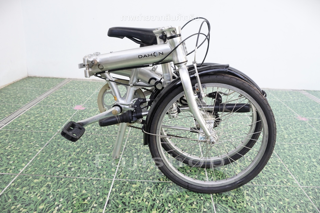 จักรยานพับได้ญี่ปุ่น - ล้อ 20 นิ้ว - เกียร์ 7 สปีด - อลูมิเนียม - Dahon Route - สีเงิน [จักรยานมือสอง]