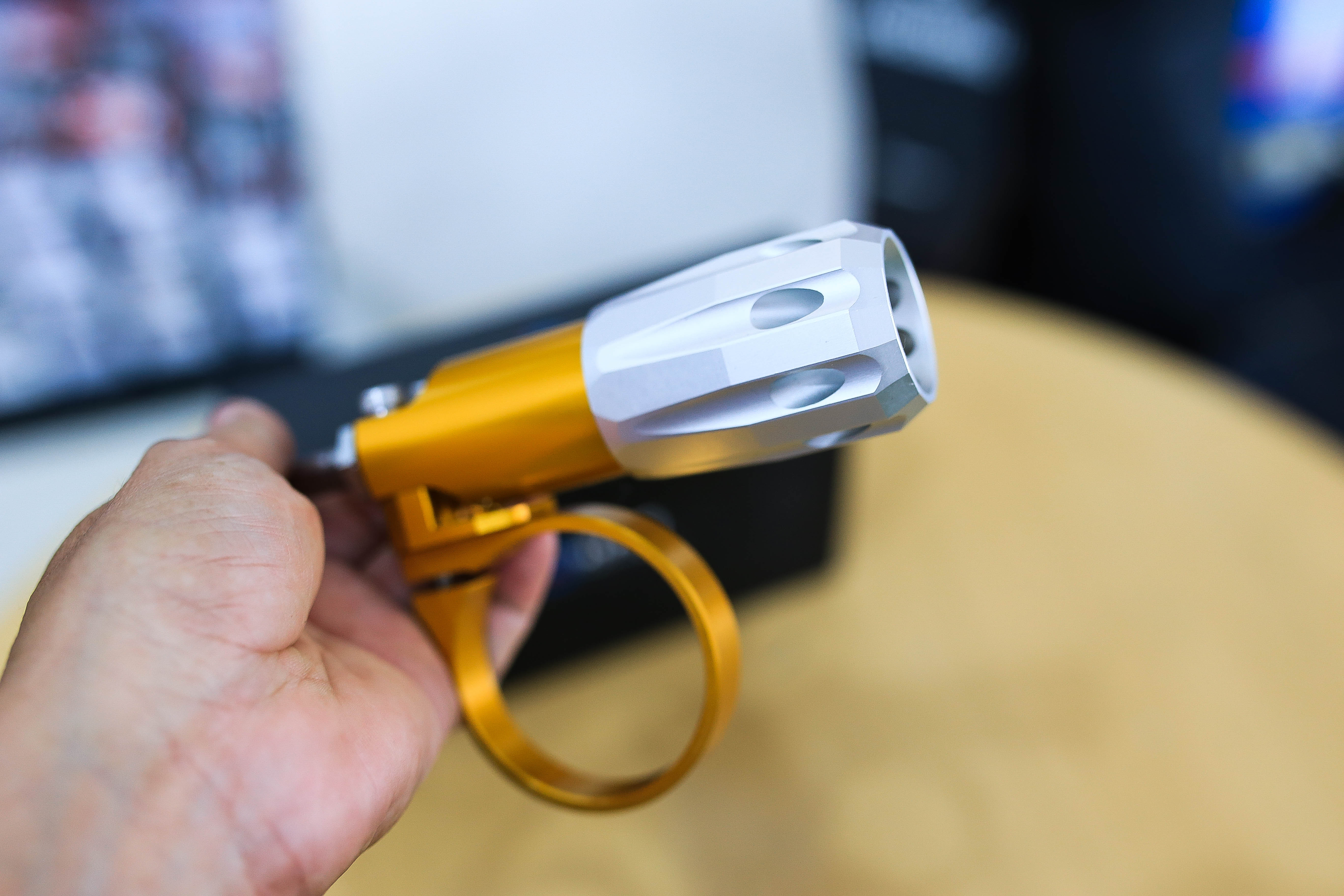 ชุดปรับไฮดรอลิค ปรับสปิงโช๊ค HYYO Factory สำหรับโช๊ค ohlins