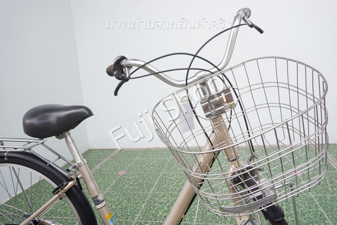 จักรยานแม่บ้านญี่ปุ่น - ล้อ 26 นิ้ว - เกียร์ดุม 3 สปีด - อลูมิเนียม - ไฟหน้าอัตโนมัติ - สีทอง [จักรยานมือสอง]
