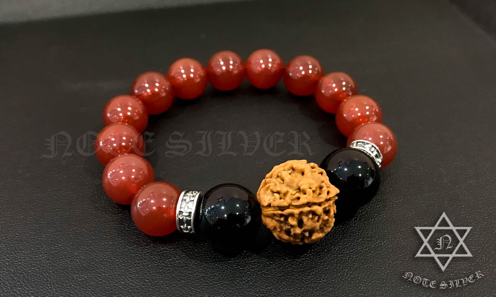 สร้อยข้อมือเมล็ดรุกรักษะ และคาร์เนเลียน คั่นเงิน 2 ชิ้น NSBL2211
