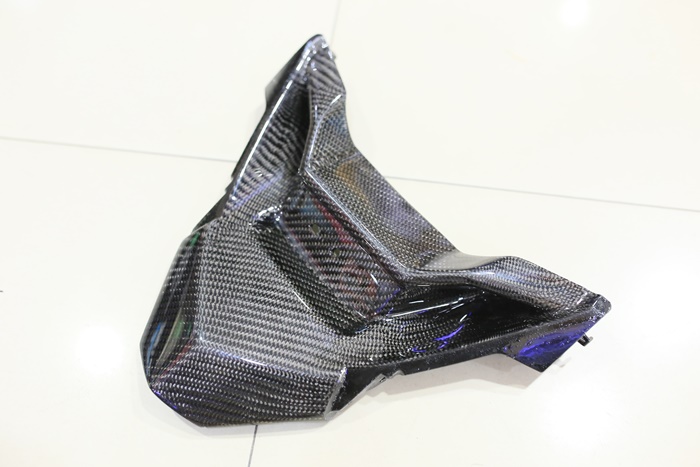 ใต้ไฟท้ายเครฟล่า YAMAHA X-MAX 300 ราคา1350