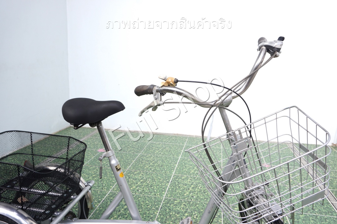 จักรยานสามล้อญี่ปุ่น - ล้อ 20/16 นิ้ว - มีเกียร์ - Natural Flow - สีเงิน [จักรยานมือสอง]