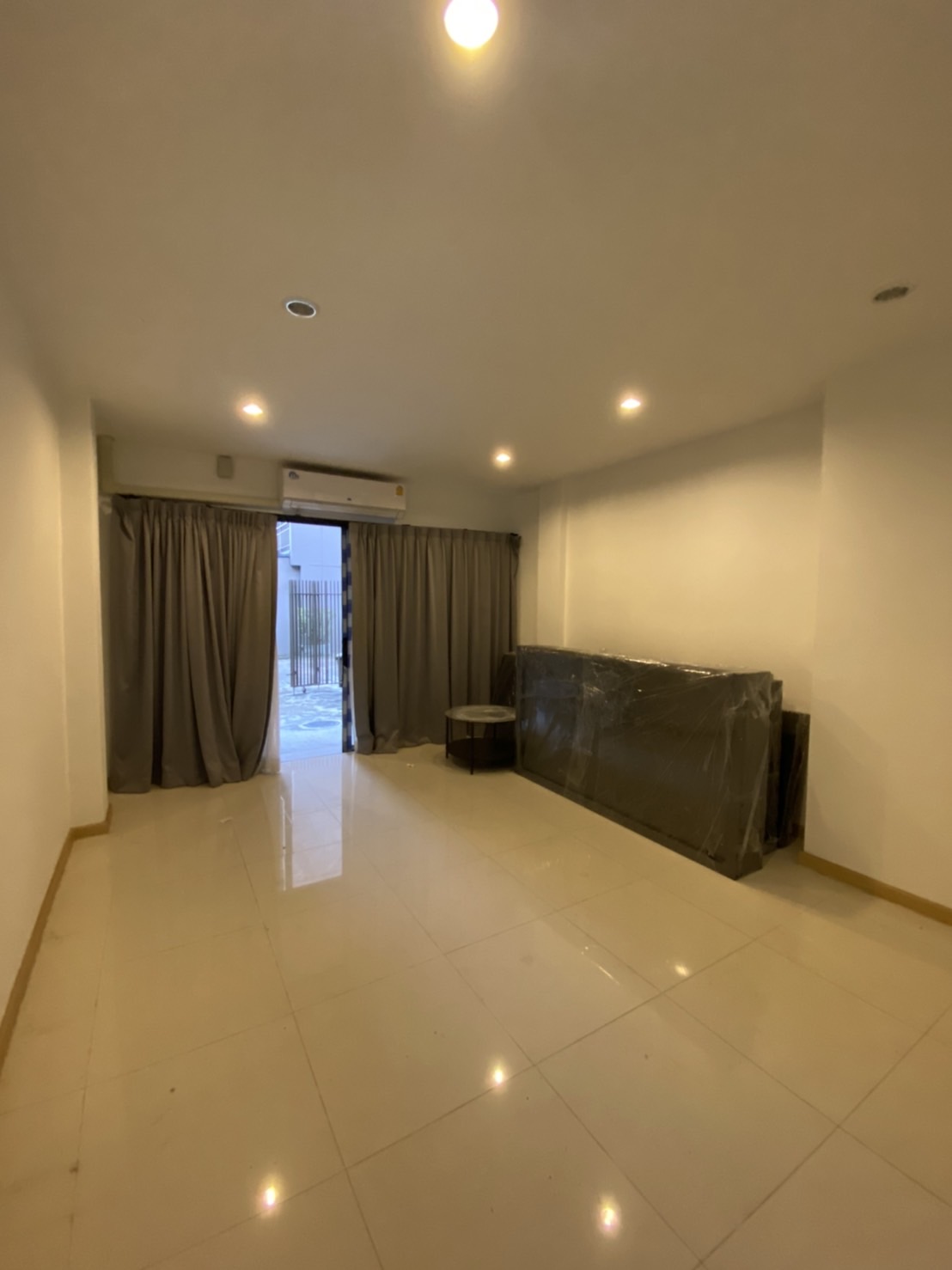 เฮ้าส์ นีช แจ้งวัฒนะ - HAUS NICHE CHAENGWATTANA