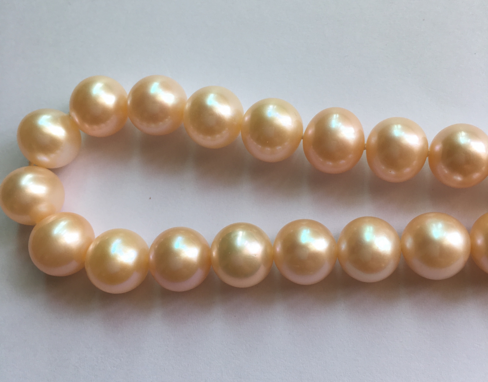 สร้อยคอไข่มุกแท้ 8.5 - 9.5 มิล กลม สีส้ม AA++