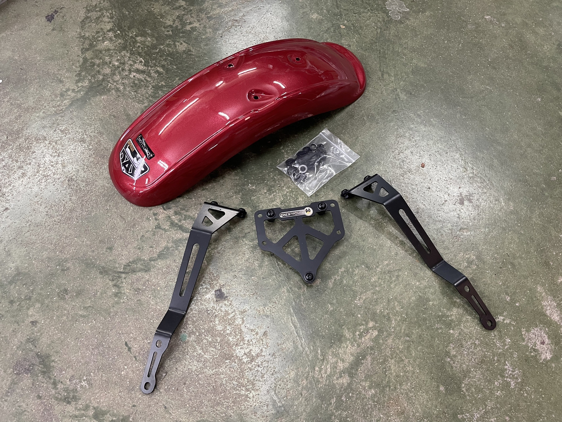 บังโคลนหน้าทรงต่ำ MotolordD Dax125 Low front fender Dax125 2,500฿(งานสี/ลายเคฟล่า) 2,900฿ (พ่นสีโครมเมียม)