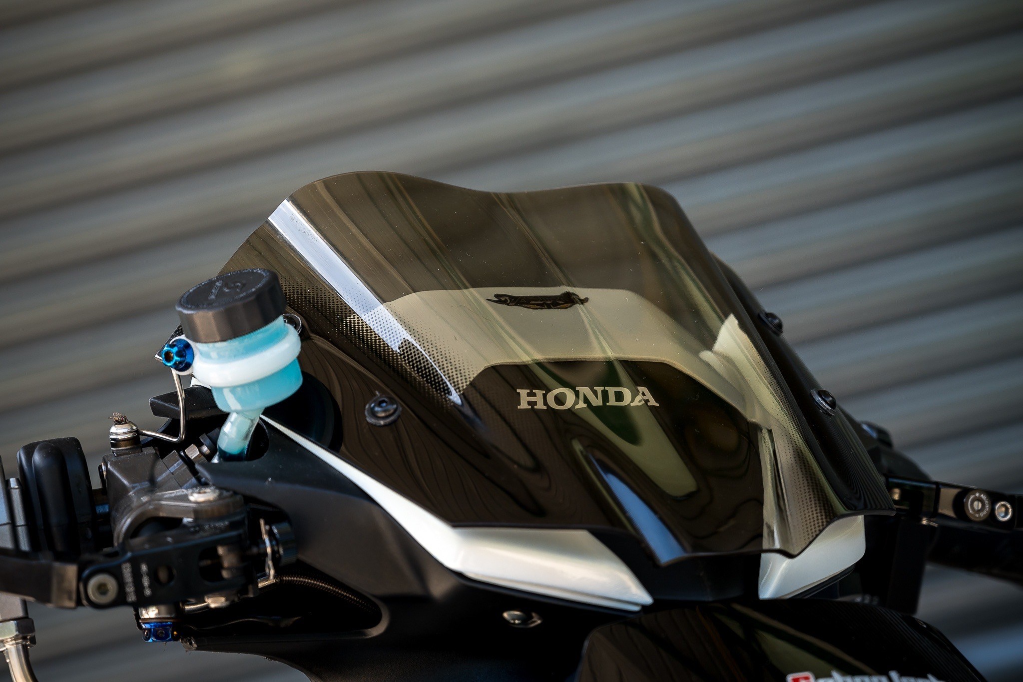 ชิวหน้า AsurA Click160 1200฿ (ใส , สีชาอ่อน )