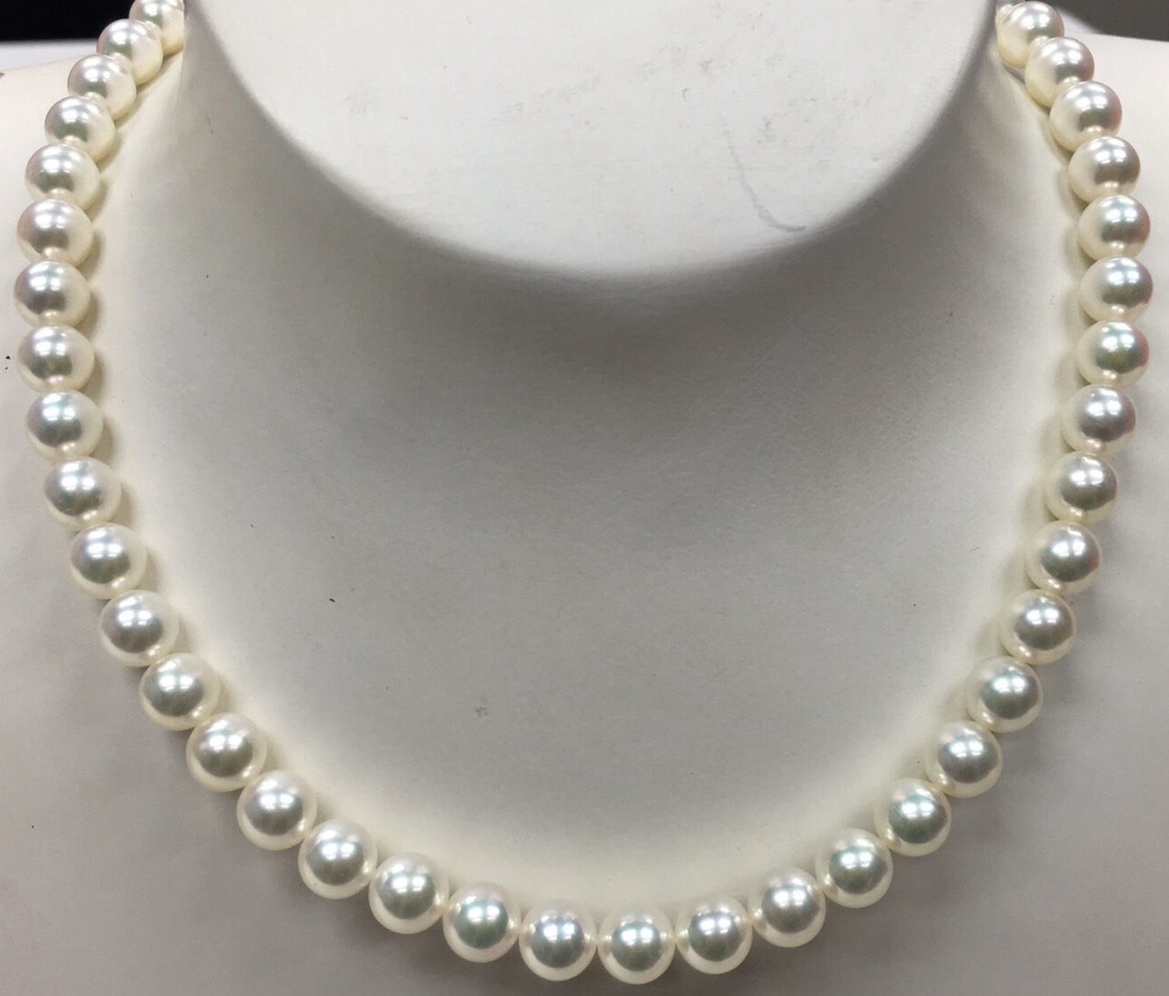 สร้อยไข่มุกอะโกย่าญี่ปุ่นแท้ 8-8.5 มิล กลม สีขาว AAA