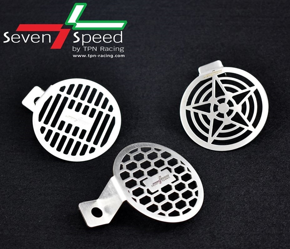 บังแตร สแตนเลส CB150R Stainless Horn Cover for Honda CB150R มี 3 ลายให้เลือก -ลายดาว -ลายรังผึ้ง -ลายแคปซูล ราคา250