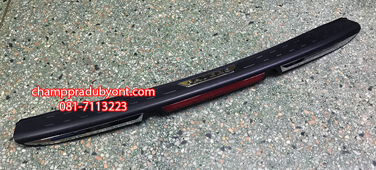 ครอบกันชนท้ายพร้อมทับทิมสะท้อนแสง MITSUBISHI PAJERO SPORT 2009-2014