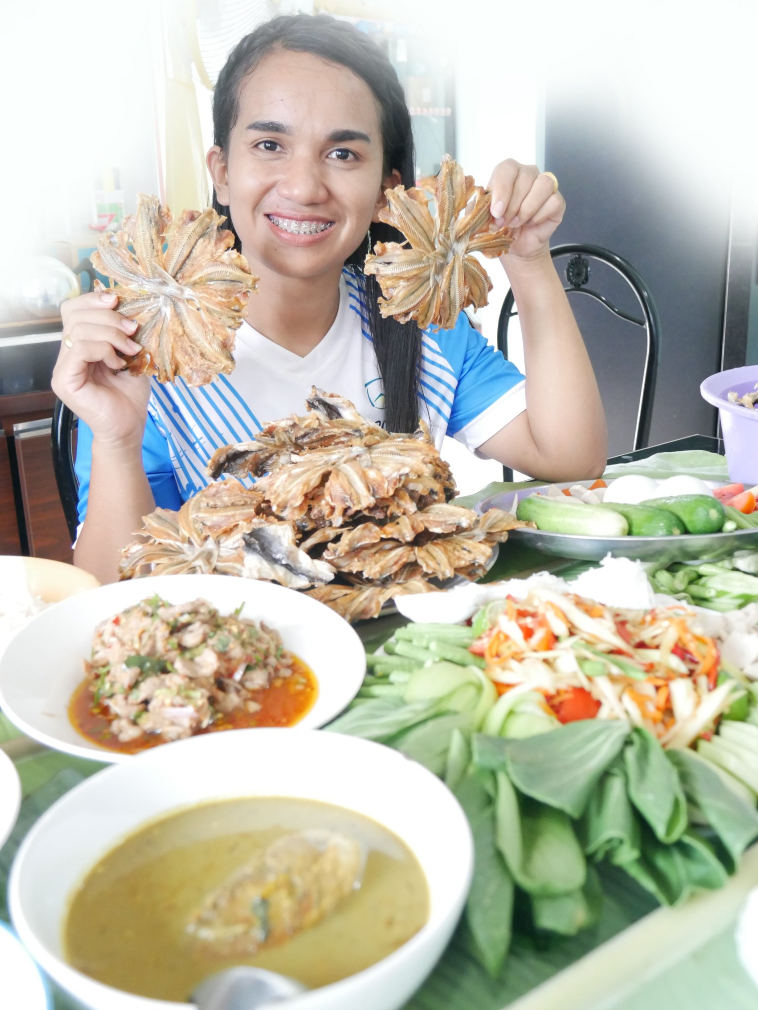 ปลาหัวโม่งตากแห้ง แพค 10วง(ปลีก)