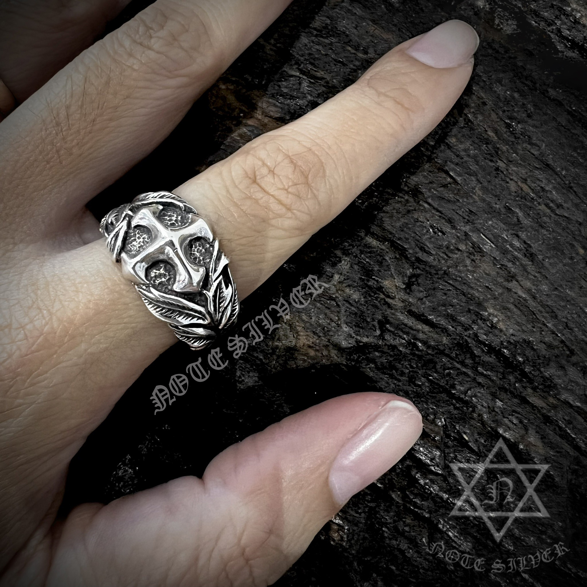แหวนเงินแท้ ลายกราฟฟิก Sterling Silver 925 NSRG815