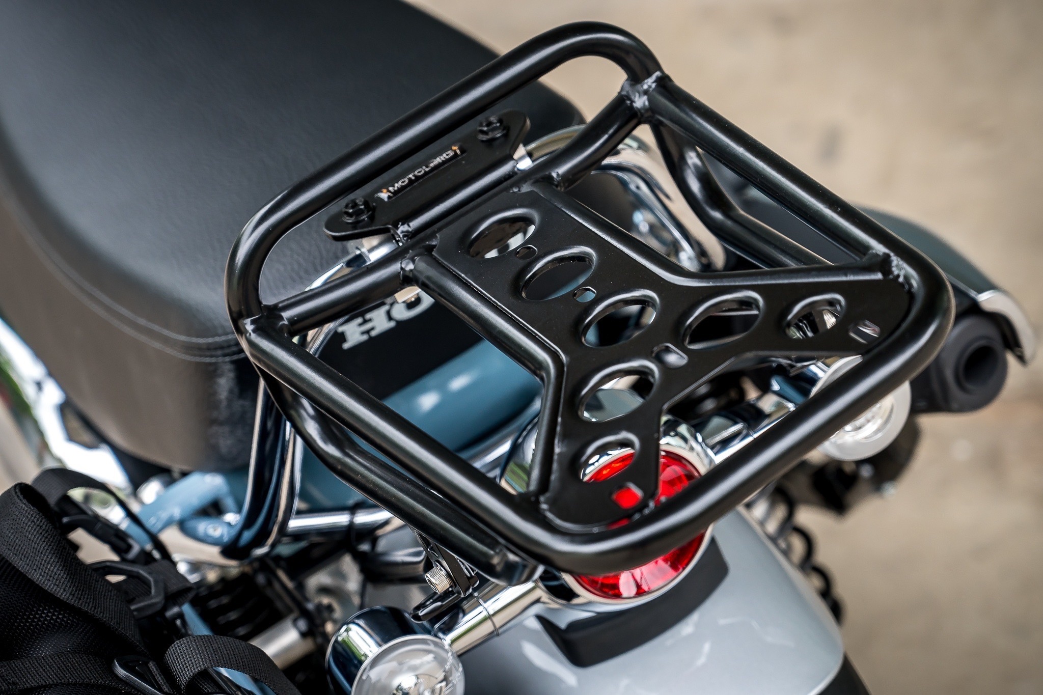 ตะแกรงหลัง B MotolordD DAX ราคา2900