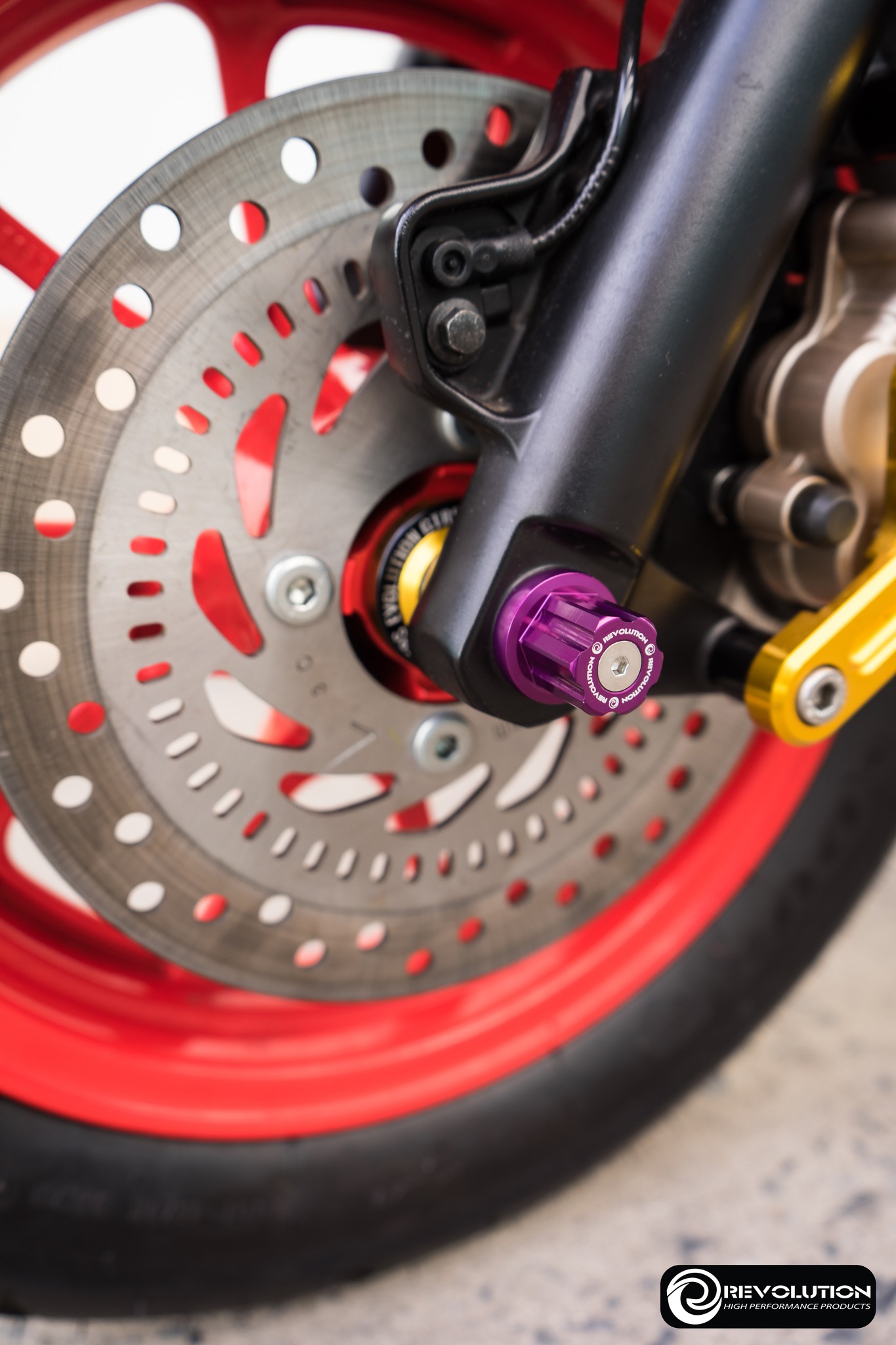 แกนล้อหน้า (สแตนเลส) REVOLUTION GIORNO+ LEAD125 PCX 160 - เงิน- แดง- ทอง-ดำ- เขียว-น้ำเงิน-ส้ม-ม่วง-ชมพู ราคา 580 บาท/ชุด