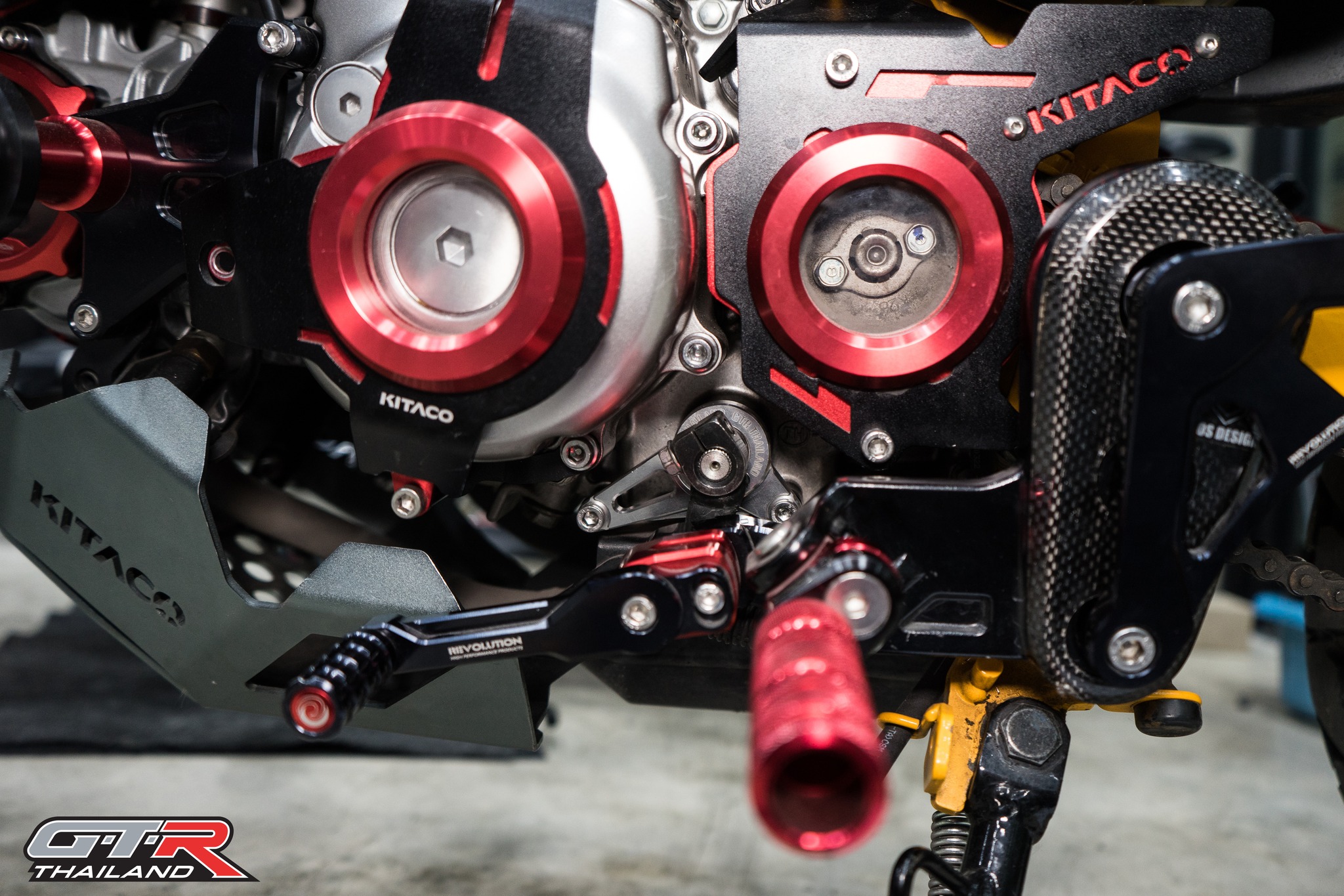 ตัวประคองแกนเกียร์ GTR THAILAND WAVE-125i ปี2012-22/MONKEY-125 4เกียร์ ราคา 900฿ / wave-125i ปี2023/wave110i ปี2021 5เกียร์ ราคา 950฿ มี5สีให้เลือก