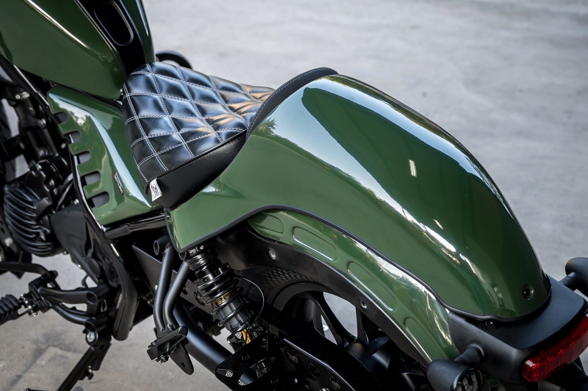 ชุดพิงหลังคนขับ-ครอบเบาะหลัง MotoLordD Honda Rebel 300/500 (2021)