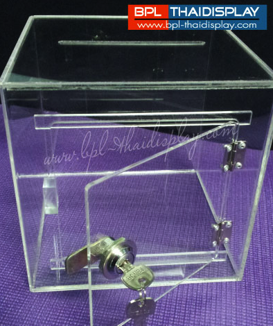 กล่องอะครีลิค หย่อนคูปองชิงโชค ขนาด 30 ซม./ประตูด้านหลัง