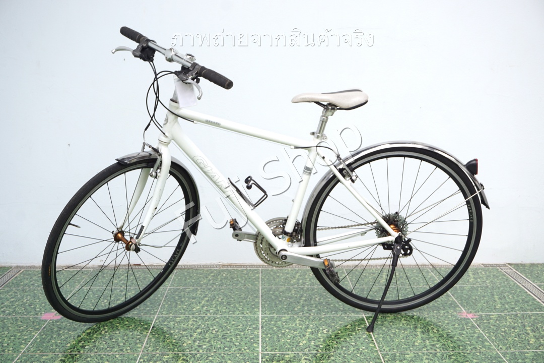 จักรยานไฮบริดญี่ปุ่น - ล้อ 700c - มีเกียร์ - อลูมิเนียม - Giant Escape R3 - สีขาว [จักรยานมือสอง]