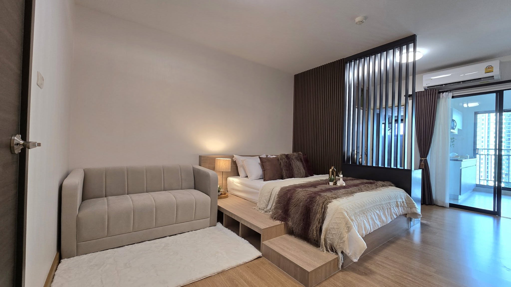 ศุภาลัย ลอฟท์ แจ้งวัฒนะ - SUPALAI LOFT CHAENGWATTANA (VIP)