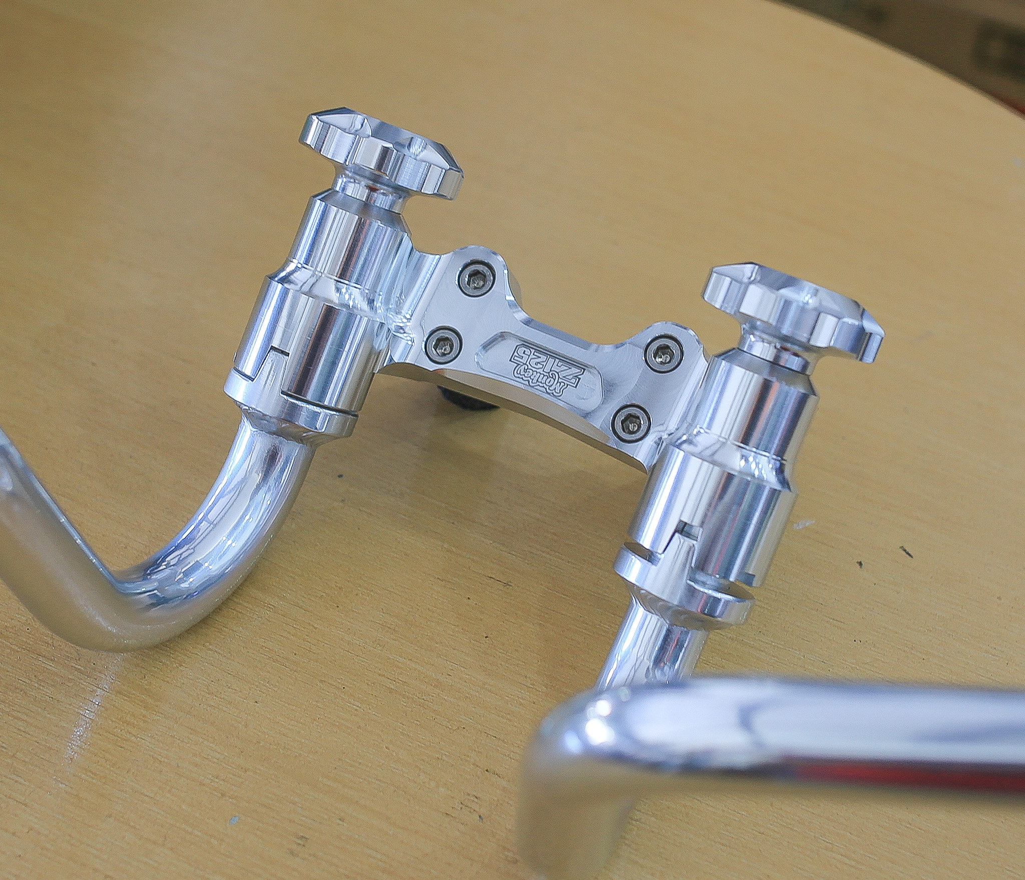 แฮนด์พับ MonkeyZ125 HONDA MONKEY 125