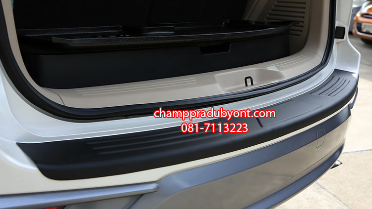 กันรอยท้าย ISUZU MU-X 2017-2018 (V.3)