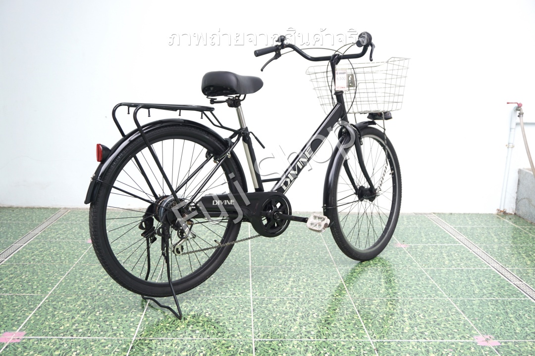 จักรยานแม่บ้านล้อโต ญี่ปุ่น - ล้อ 26x1.95 - เกียร์ 6 สปีด - ไฟหน้าอัตโนมัติ - Divine - สีดำ [จักรยานมือสอง]