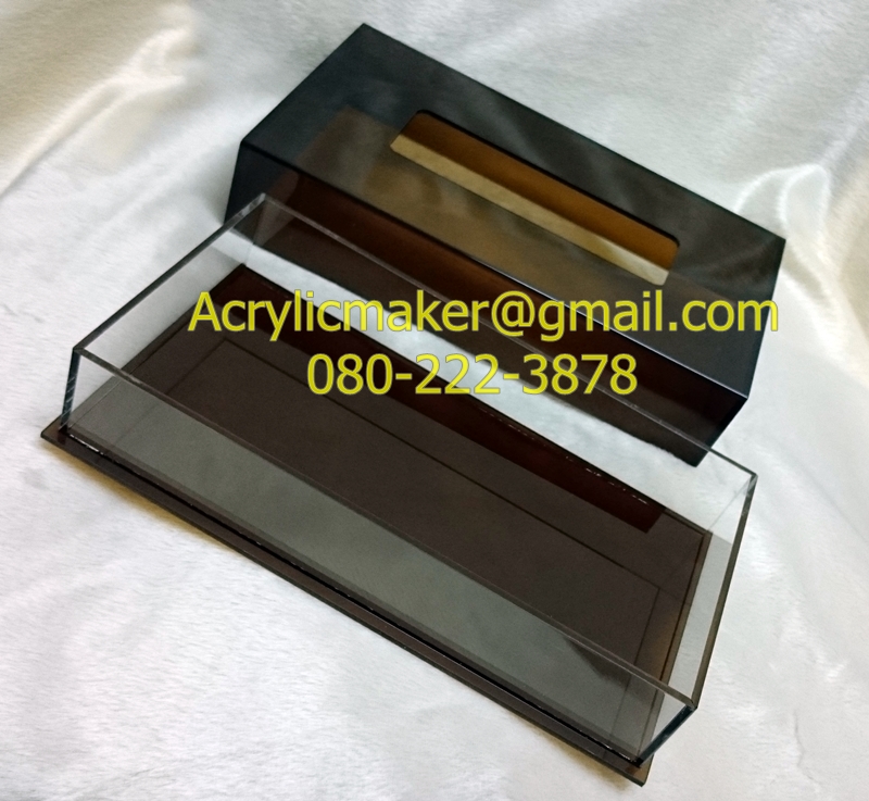 กล่องทิชชูแบบฝาครอบขนาด 12.5*23.2*4.5 cm อะคริลิคสีน้ำตาลโปร่ง 522