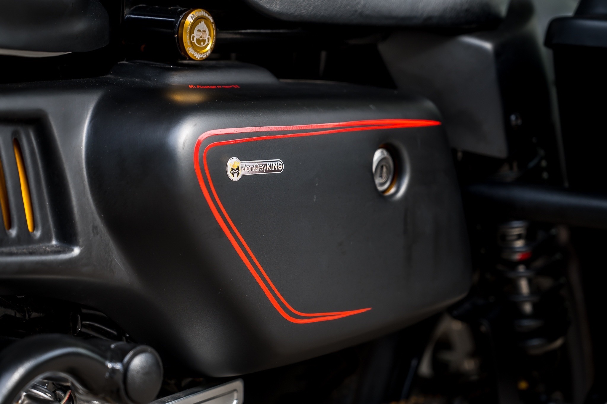 ชุดแต่งMonQeyKingBKK monkey125