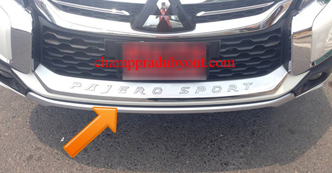 ครอบกันชนหน้าโครเมี่ยม MITSUBISHI PAJERO SPORT 15-16 FITT