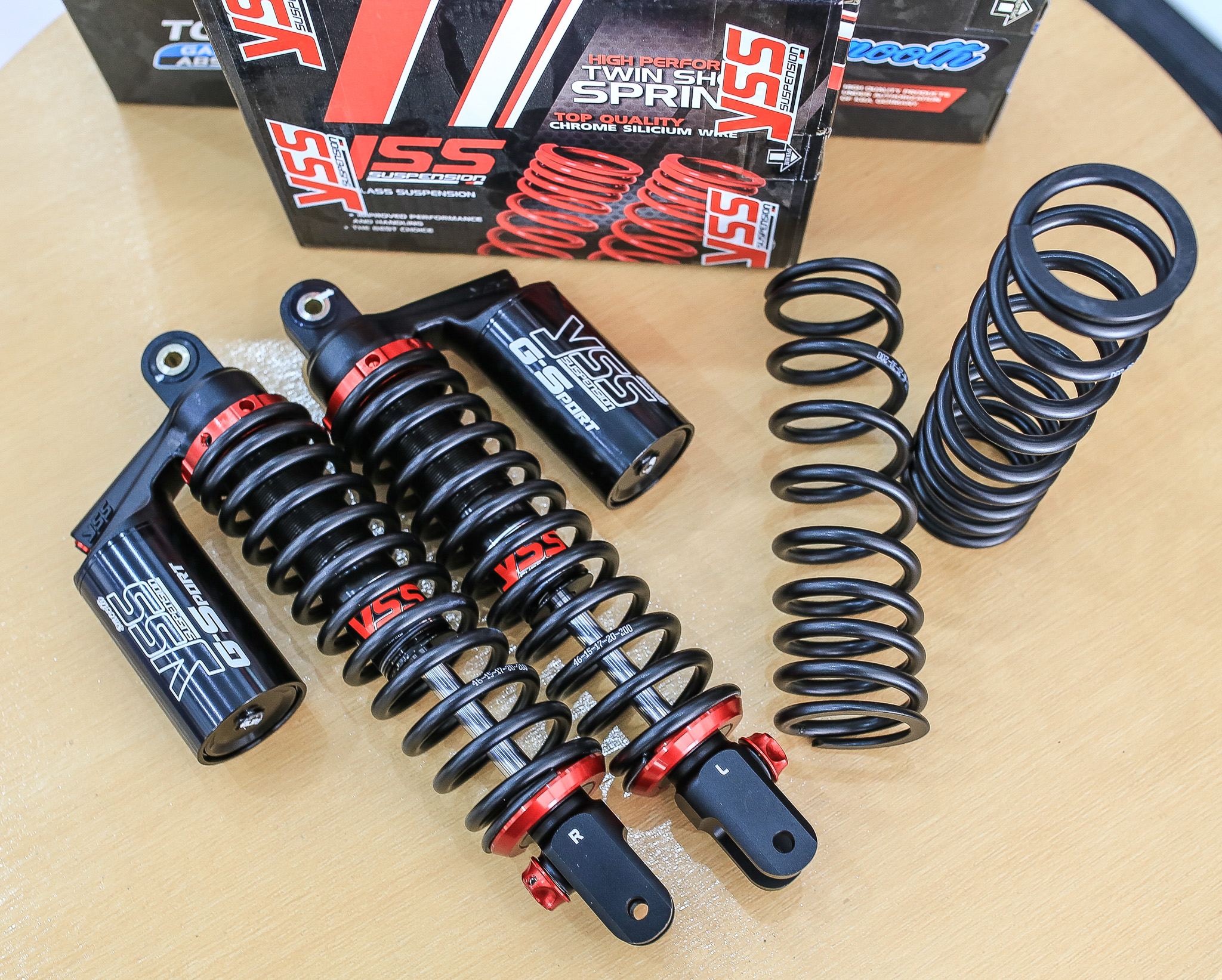 โช็ค YSS Yamaha Aerox SMOOTH TG302-305TR-02-88 BLACK SERIES G-SPORT ราคา7100