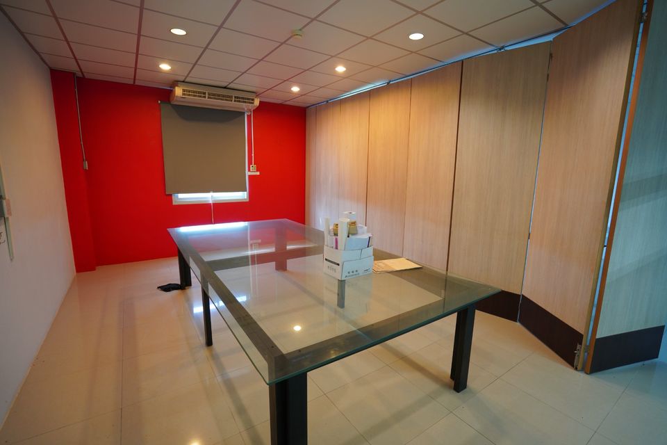 โกดัง ห้องเย็น และสำนักงานออฟฟิศ ใกล้ตลาดไท และตลาดไอยรา