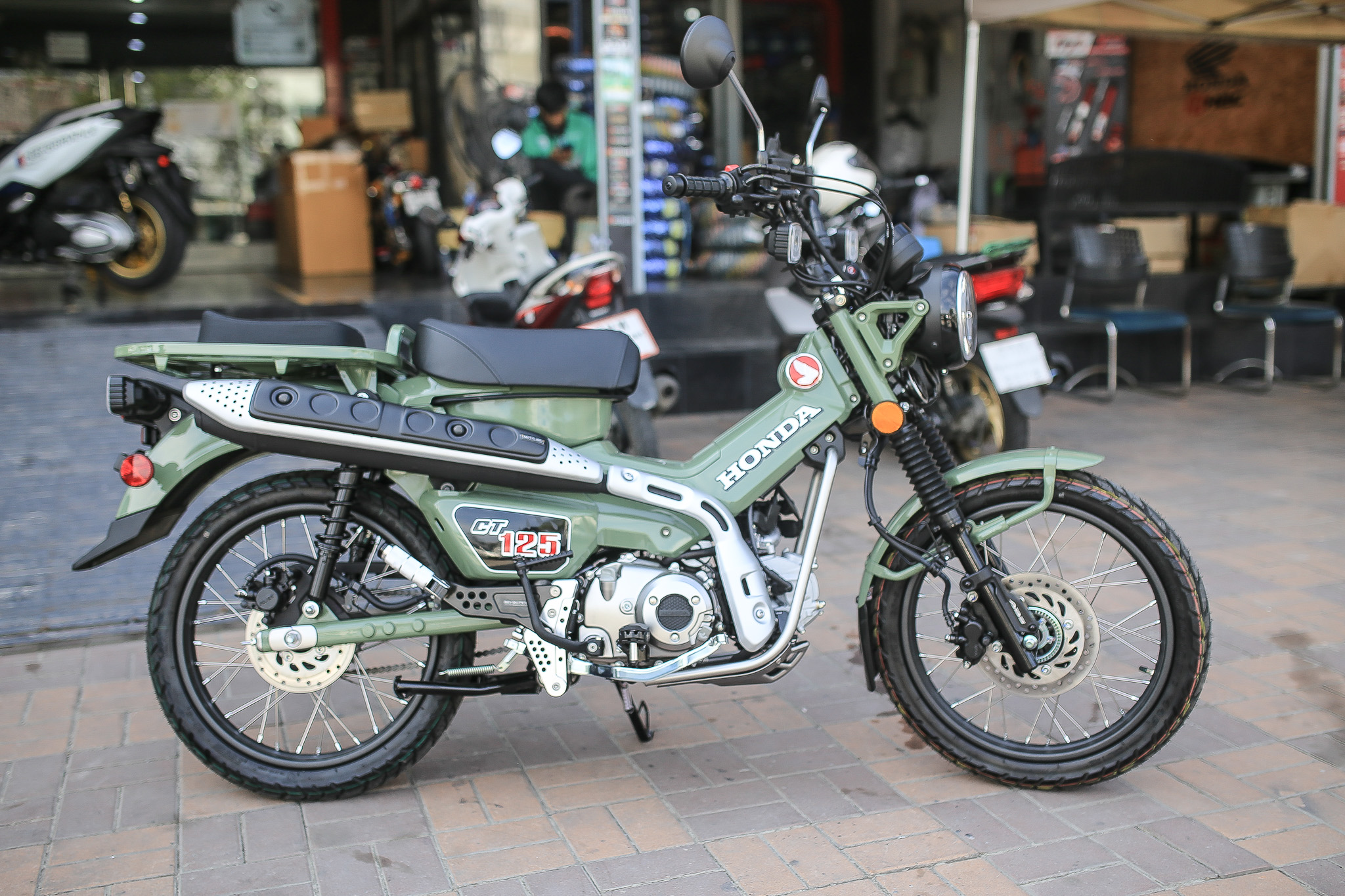 เบาะหลังสีเหลียมเล็ก หน่อยวัดด่าน CT125 ราคา1350