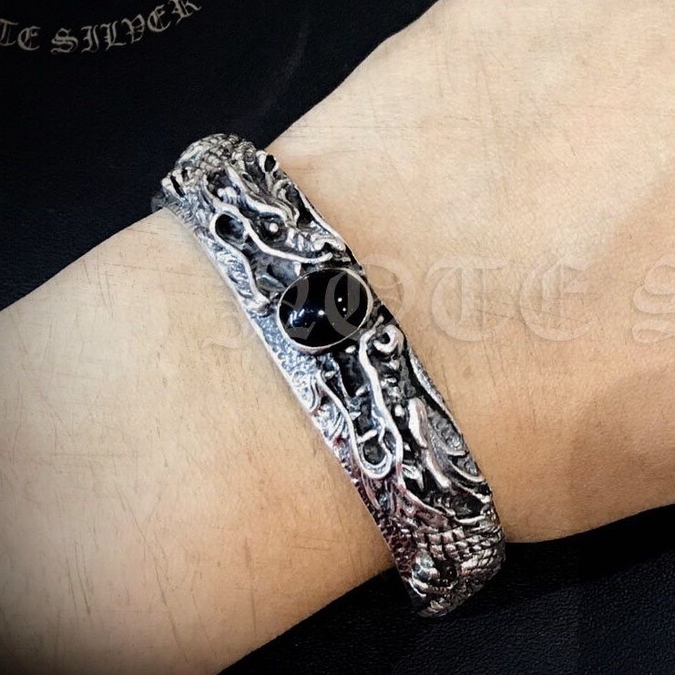 กำไลข้อมือเงินแท้ ลายมังกรฝังนิล Sterling Silver 925 NSBL2470