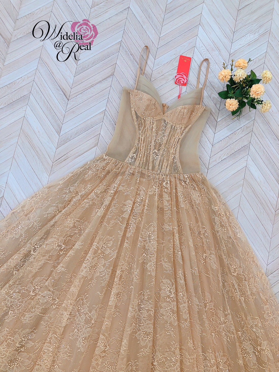 Korea Maxi dress แม็กซี่เดรสสายเดี่ยว อกเย็บจีบทรงเต้า